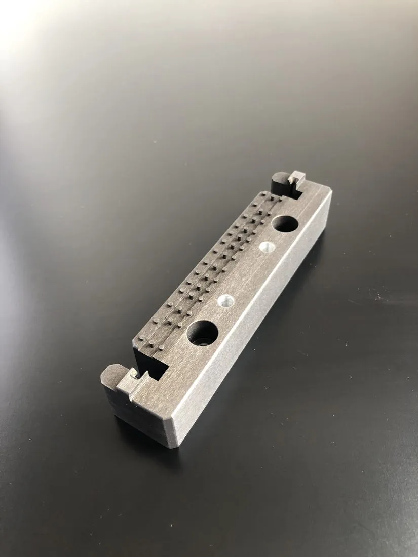 Medical, Aluminium 5083 H111, hard anodised
